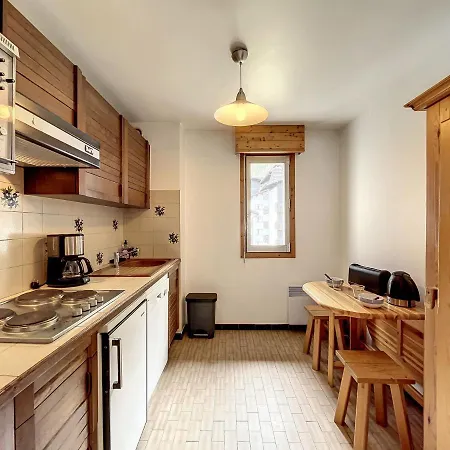 Chamonix-mont-blanc, 2 Pieces, 4 Personnes - Fr-1-507-61 Apartment *